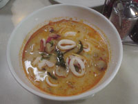 タイ3日目の朝食「トム・ヤム・クン・ヌードル」